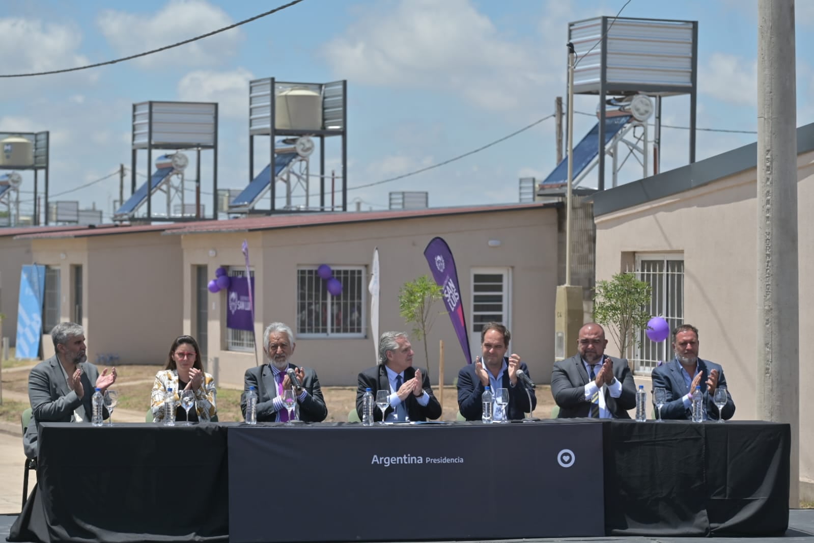 Alberto Fernández en su visita a San Luis, junto al gobernador Alberto Rodríguez Saá.