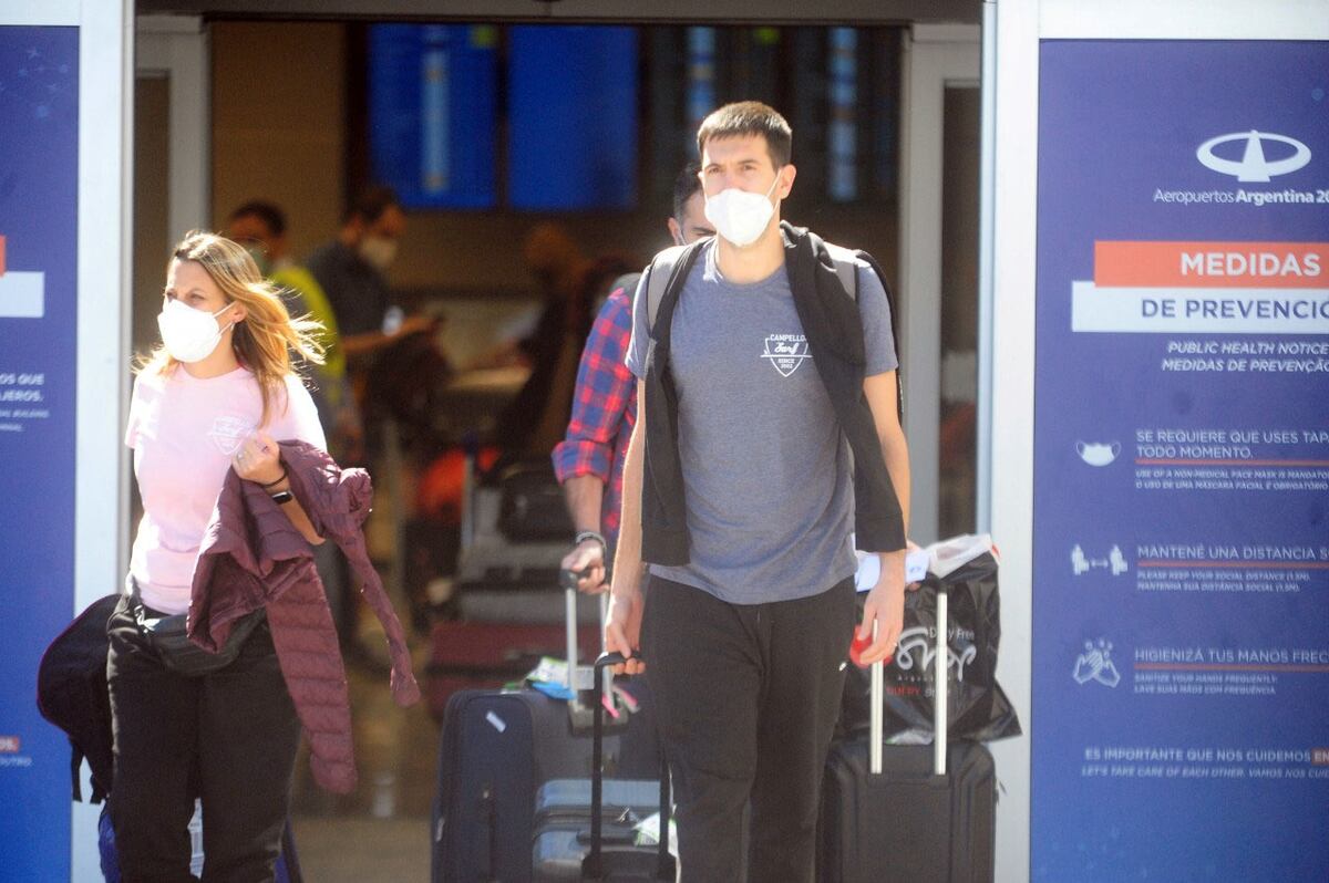 Vivir en España o Estados Unidos siendo argentino: costos, requisitos y experiencias