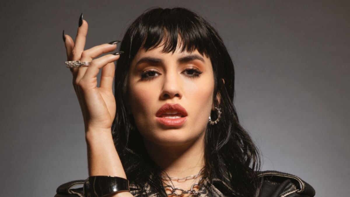Con un look total black y bien rockero, Lali Espósito conquistó las redes