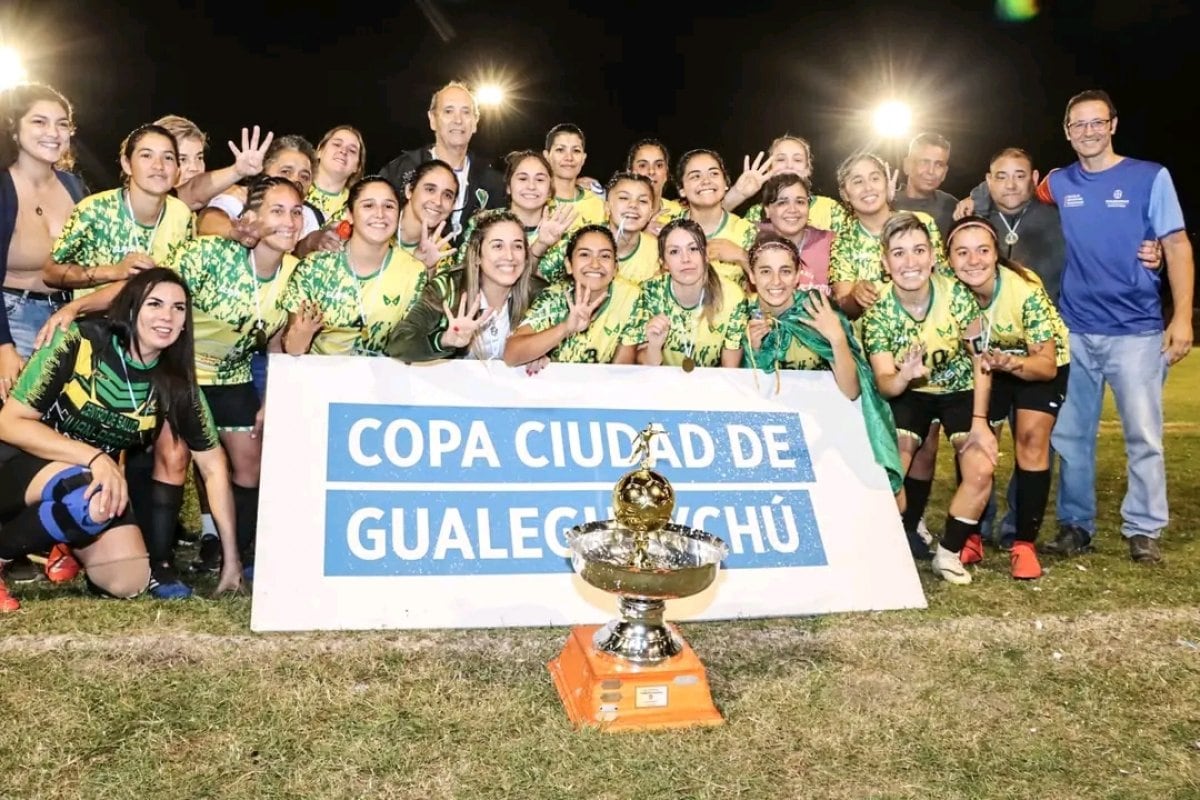 Unión del Suburbio se coronó campeón de la Copa Gualeguaychú de Fútbol Femenino