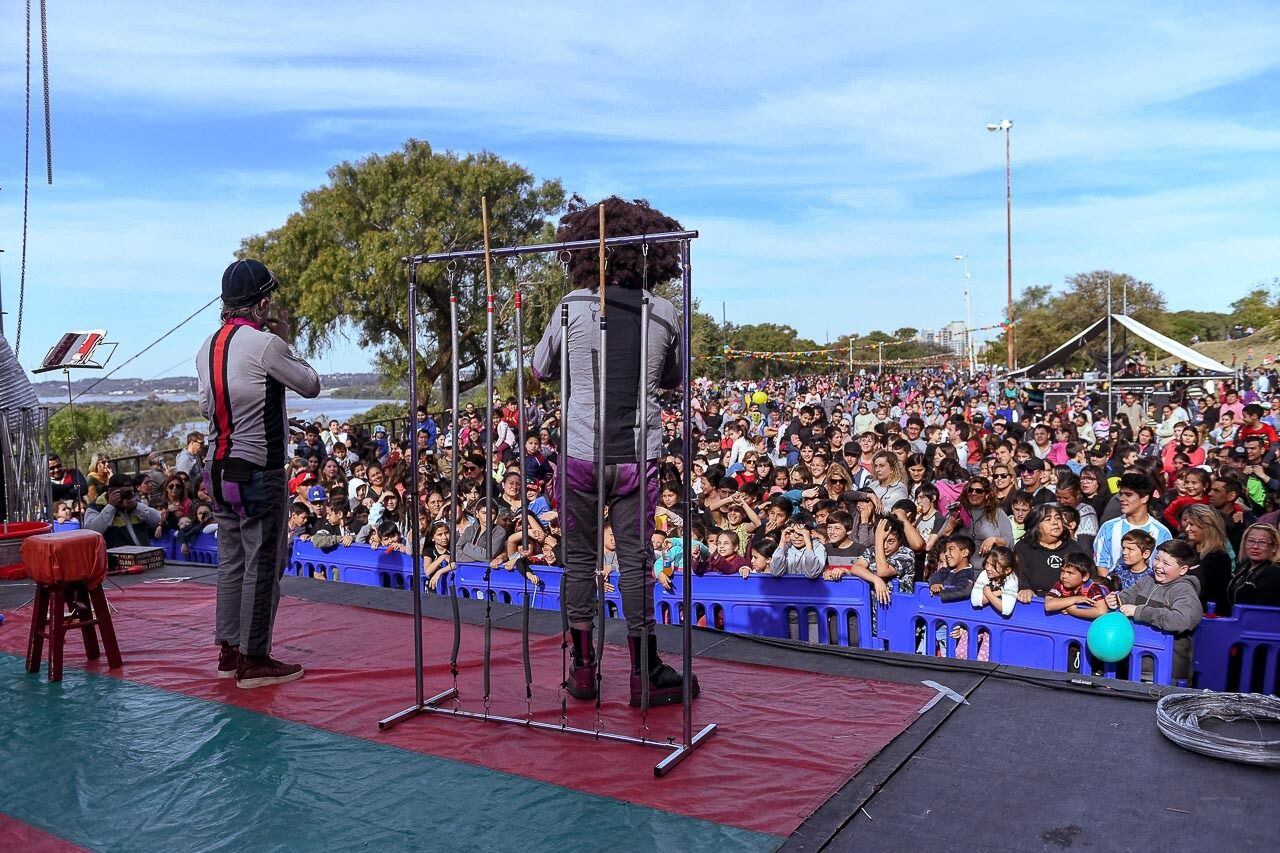 Cientos de niños y niñas disfrutaron su día en el Festival de la Gurisada