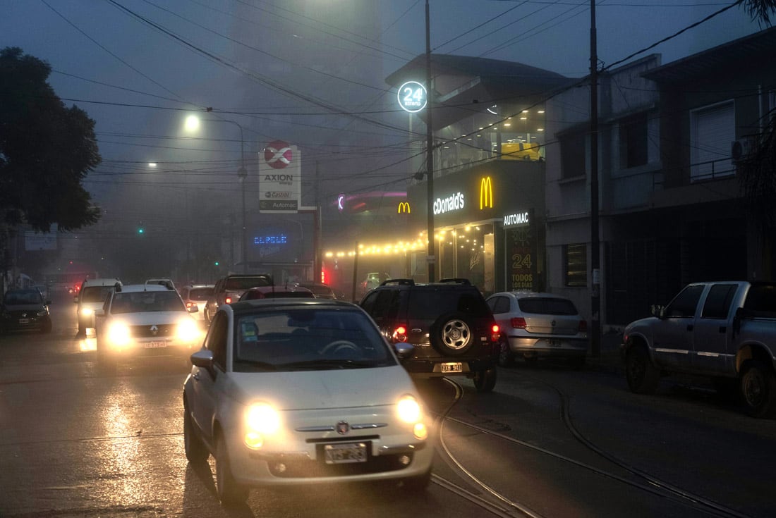 La niebla perjudicó la movilidad este lunes y martes.