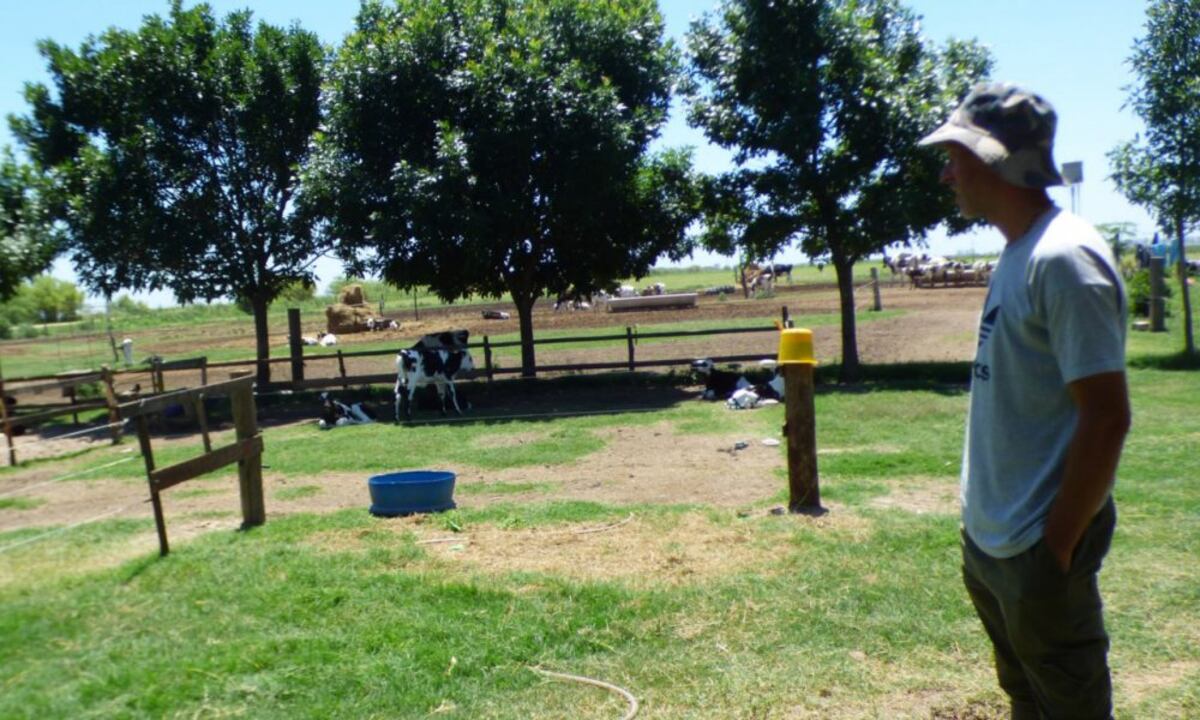 Charla sobre tambos agroecológicos y agricultura ancestral