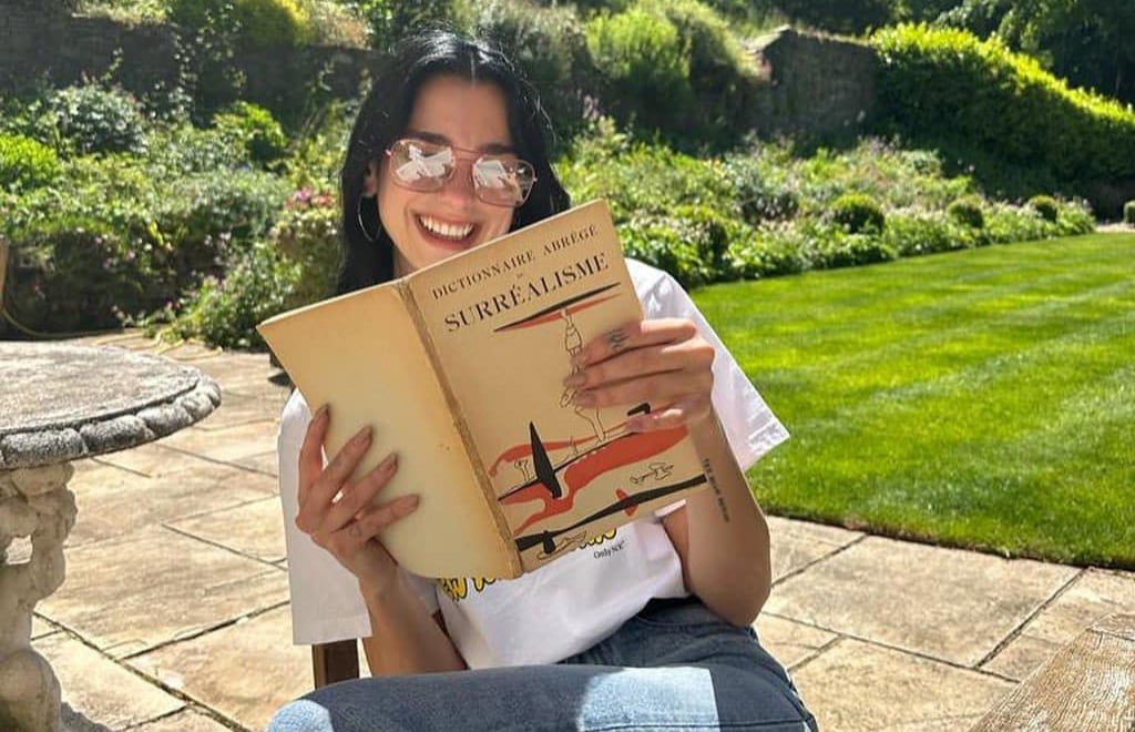 El bookclub de Dua Lipa.