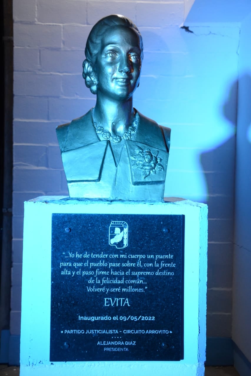 Inauguraron el Monolito a Eva Perón en Arroyito