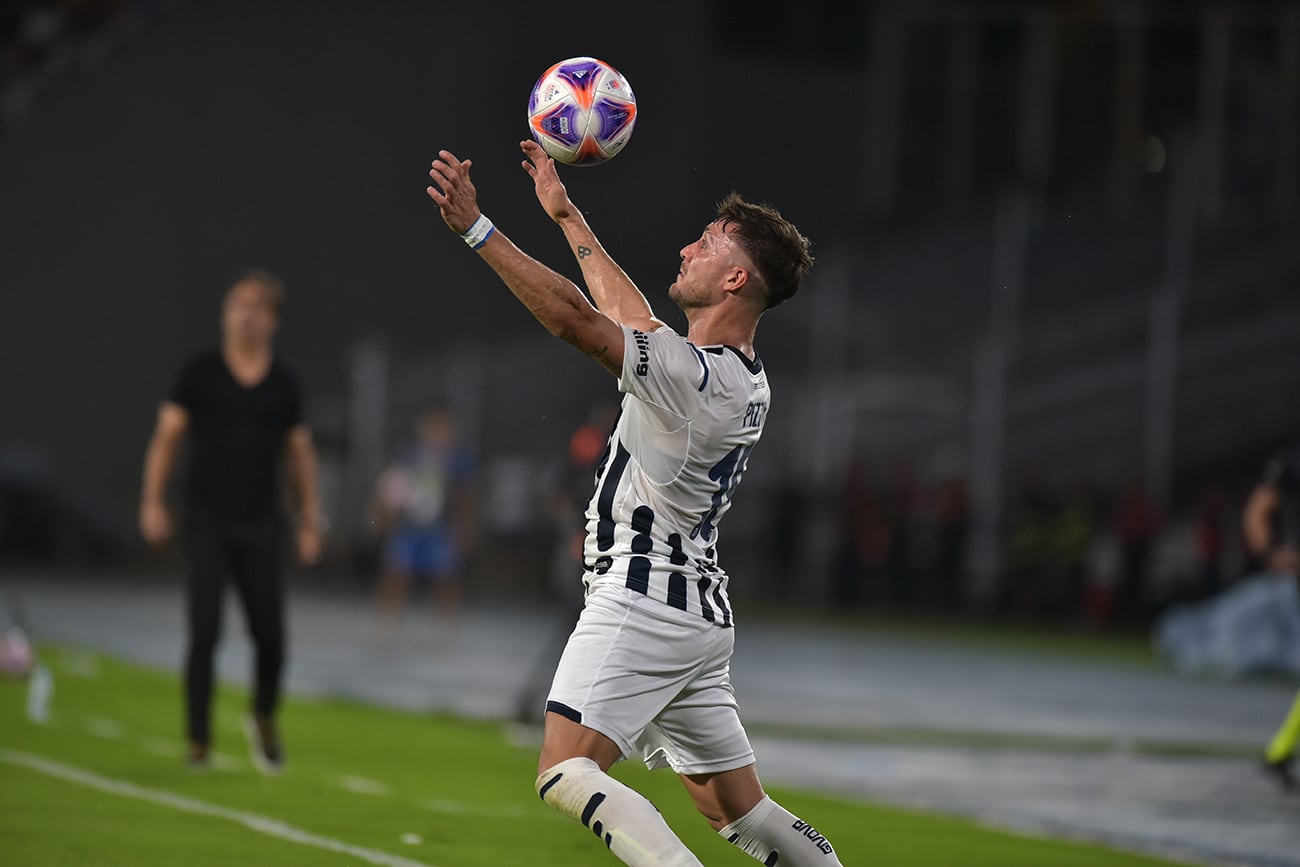 Talleres perdió 0-1 contra Banfield, por la Liga Profesional, en el Mario Alberto Kempes. (Javier Ferreyra / La Voz)