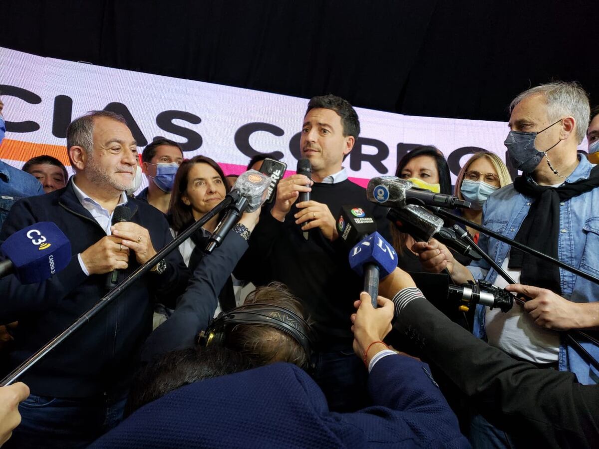 Festejos en el bunker de Luis Juez y Rodrigo De Loredo: “Córdoba volvió a rechazar un modelo que no respeta la cultura de trabajo”