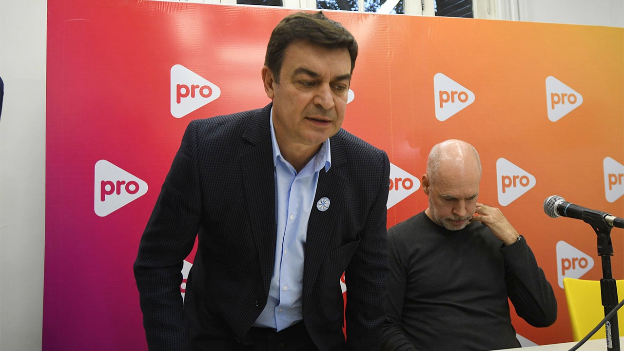 Horacio Rodriguez Larreta en Mendoza en la inauguración de la nueva sede del PRO en la provincia.
Larreta junto a Omar De Marchi Diputado Nacional
Foto: José Gutierrez / Los Andes