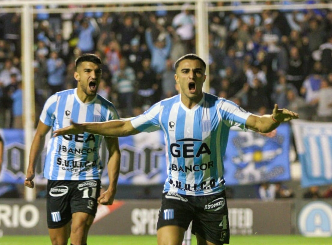 Fabrizio Ghiggia, a los 38 de la primera etapa, estableció el empate de Racing ante Talleres de Remedio Escalada por la Primera Nacional. (Prensa Racing)