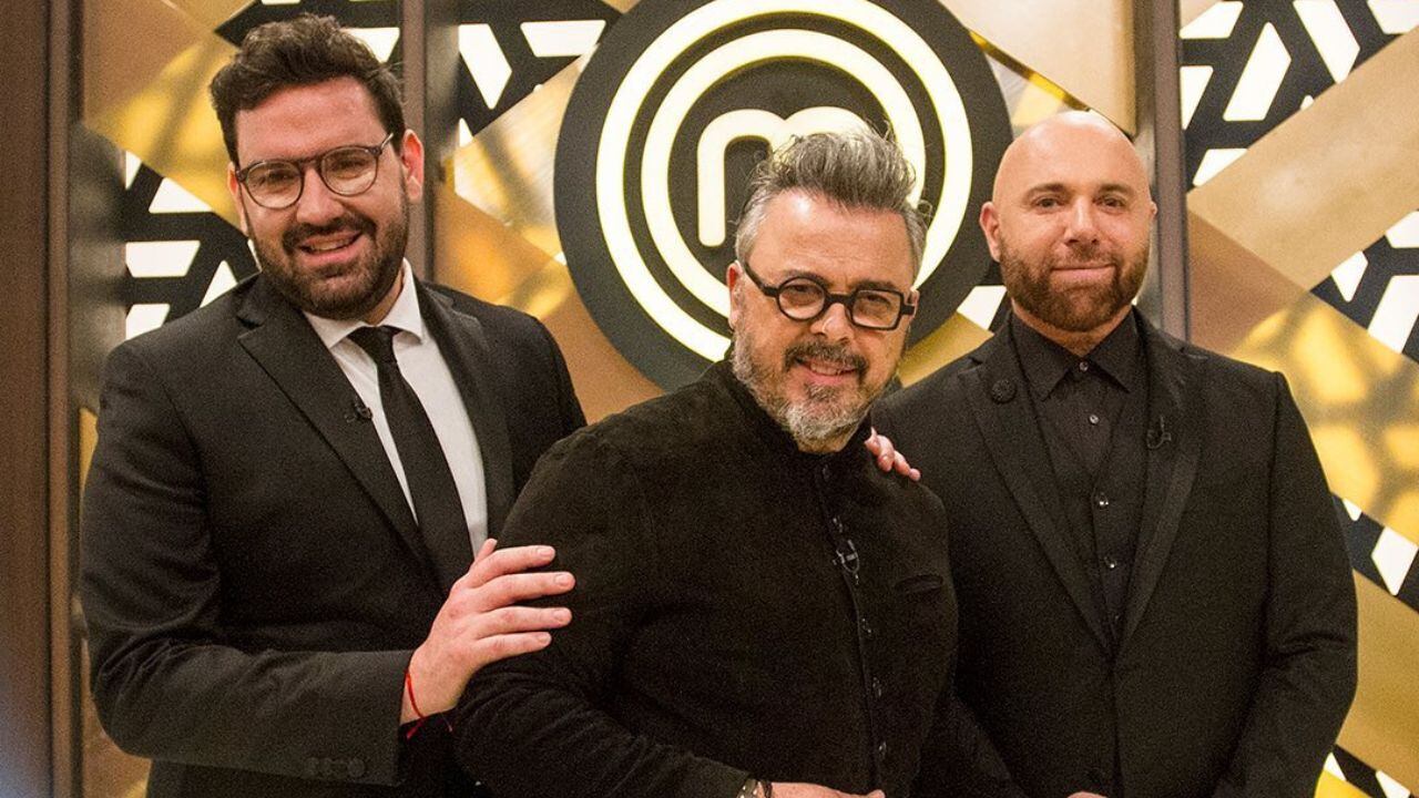 Los jurados de MasterChef regresan, pero esta vez con Wanda como conductora.