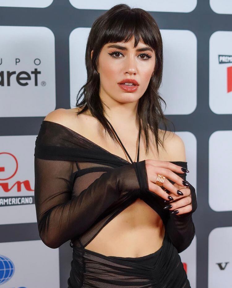 Lali en Premios Platino 2022