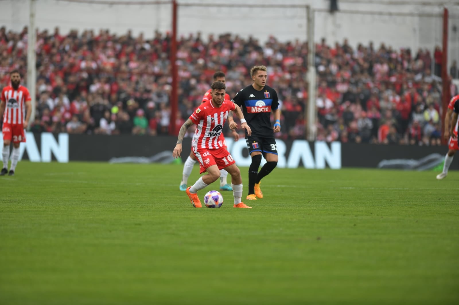 Instituto y Tigre, en Alta Córdoba, por la fecha 24 de la Liga Profesional. (Ramiro Pereyra / La Voz)