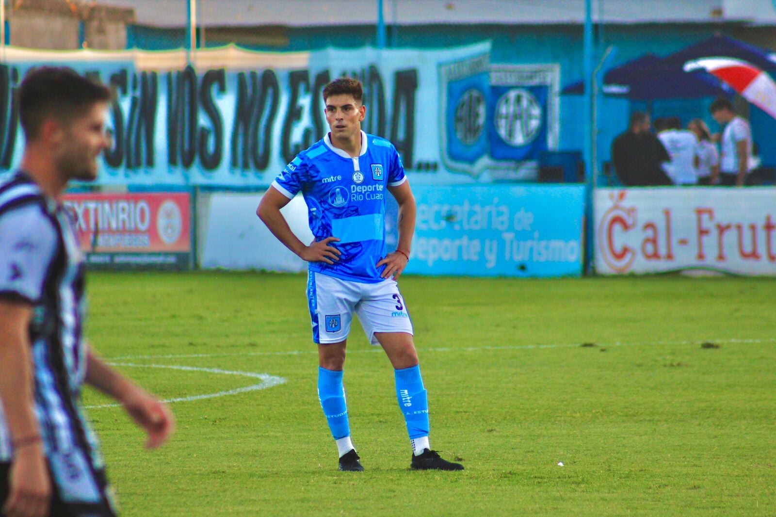 Luis Abraham, cordobés de Estudiantes de Río Cuarto, jugó para la Selección de Siria.