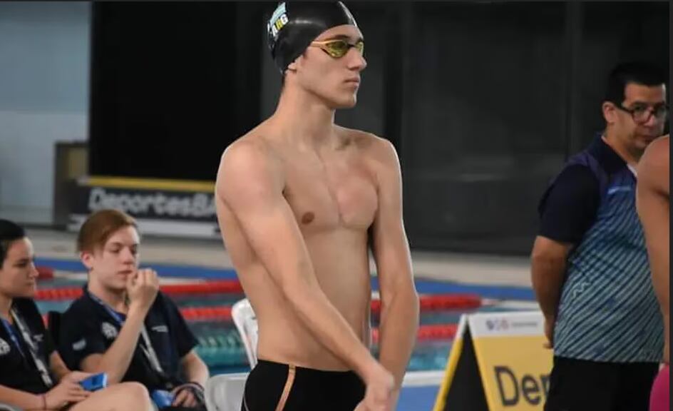 Benjamín Ghione natación Arroyito Unión de Santa Fe