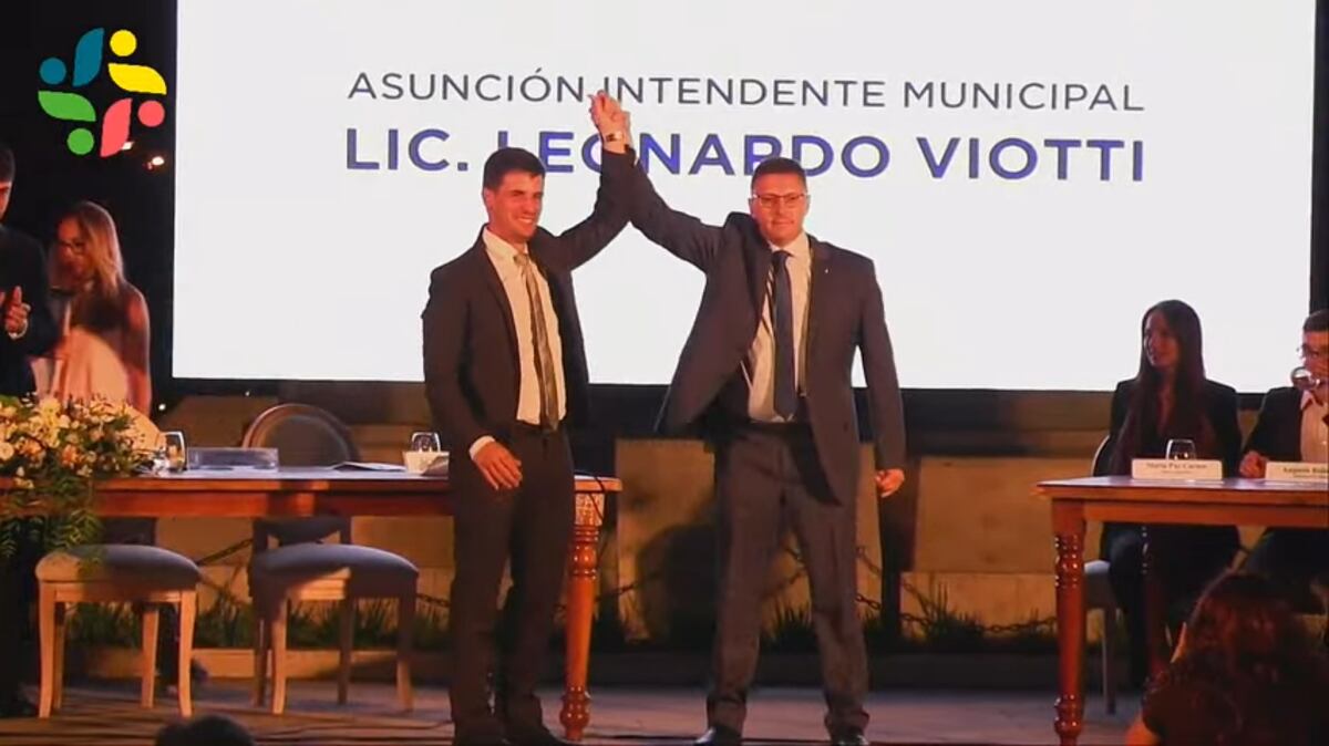 Leonardo Viotti asumió como intendente de Rafaela