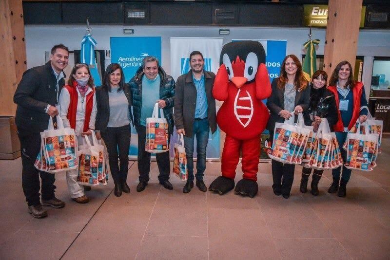 Arribó a Ushuaia el primer vuelo con 150 pasajeros procedentes de Brasil