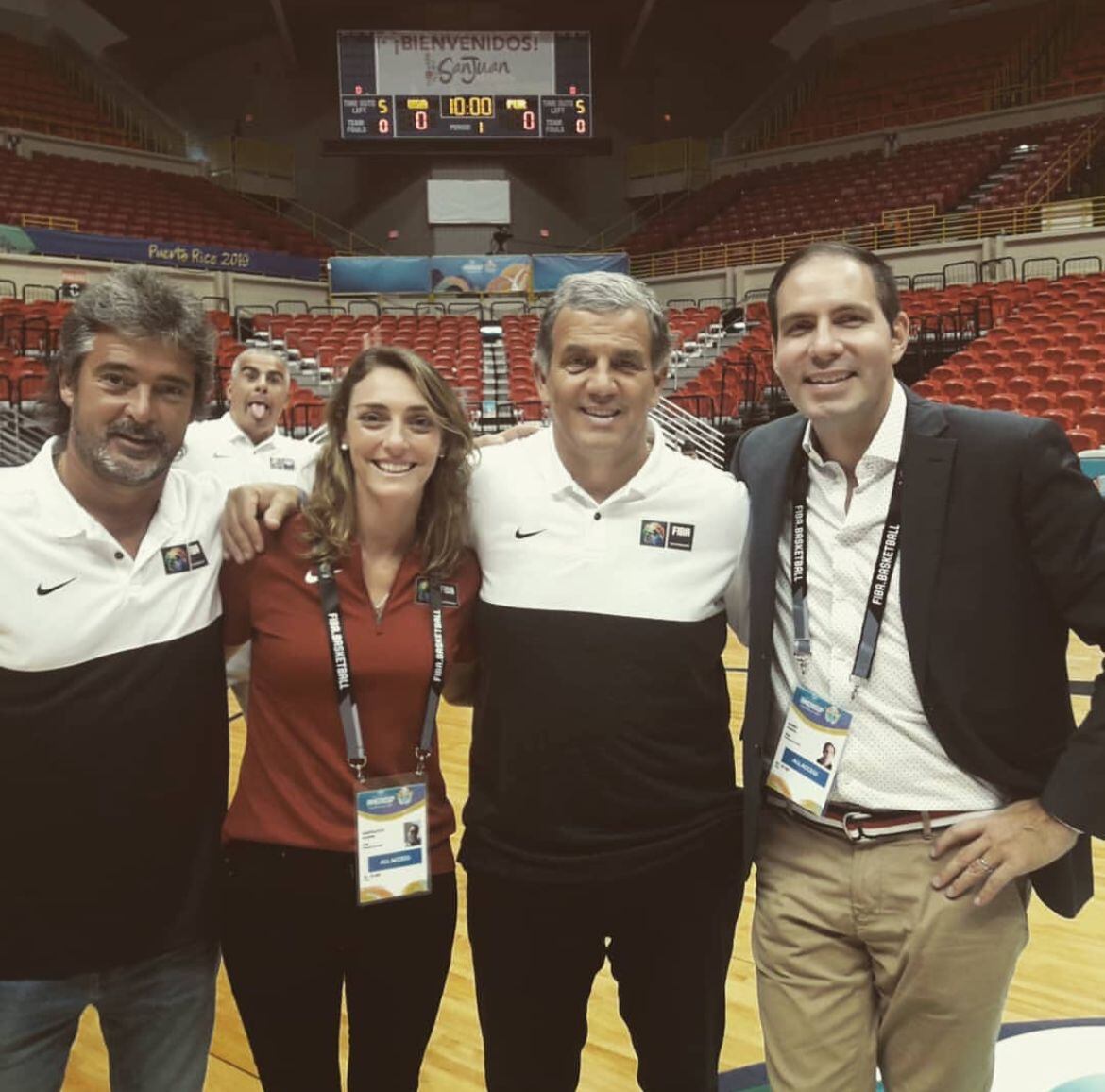 Eugenia Martellotto en Puerto Rico por la reunión FIBA anual donde rindió su examen para ser delegada técnica.