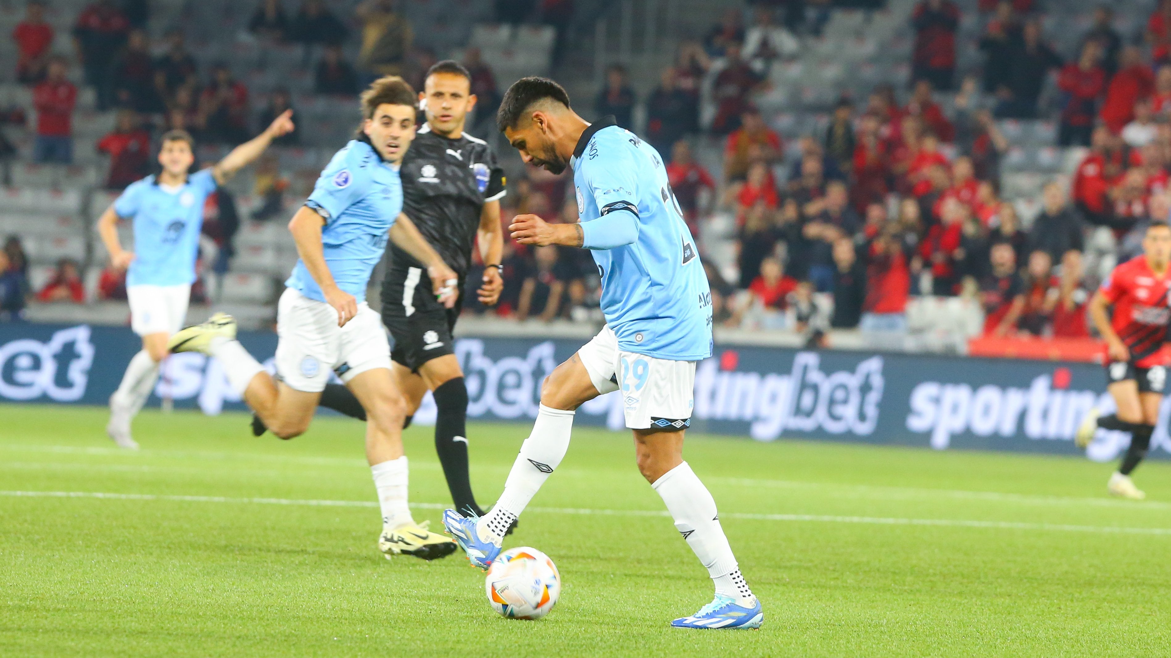 Belgrano jugará el partido de vuelta de los octavos de final de la Copa Sudamericana ante Paranaense el jueves en el Kempes. (Prensa Belgrano)