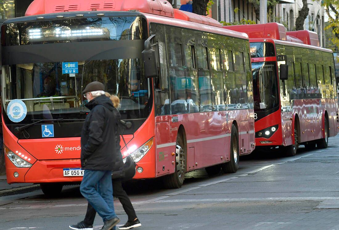 Aumento de subsidios para el transporte público de las provincias.




