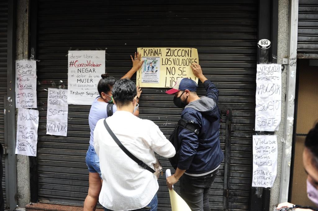 Marcha por la venezolana violada en Balvanera.