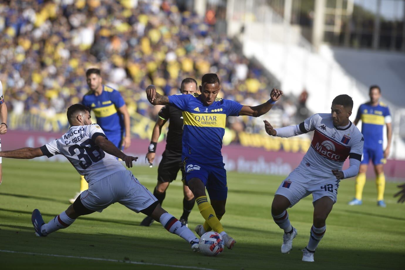 Sebastián Villa, delantero de Boca, deberá pasar la pericia psiquiátrica antes de ser llamado a indagatoria.  (Ramiro Pereyra / La Voz)