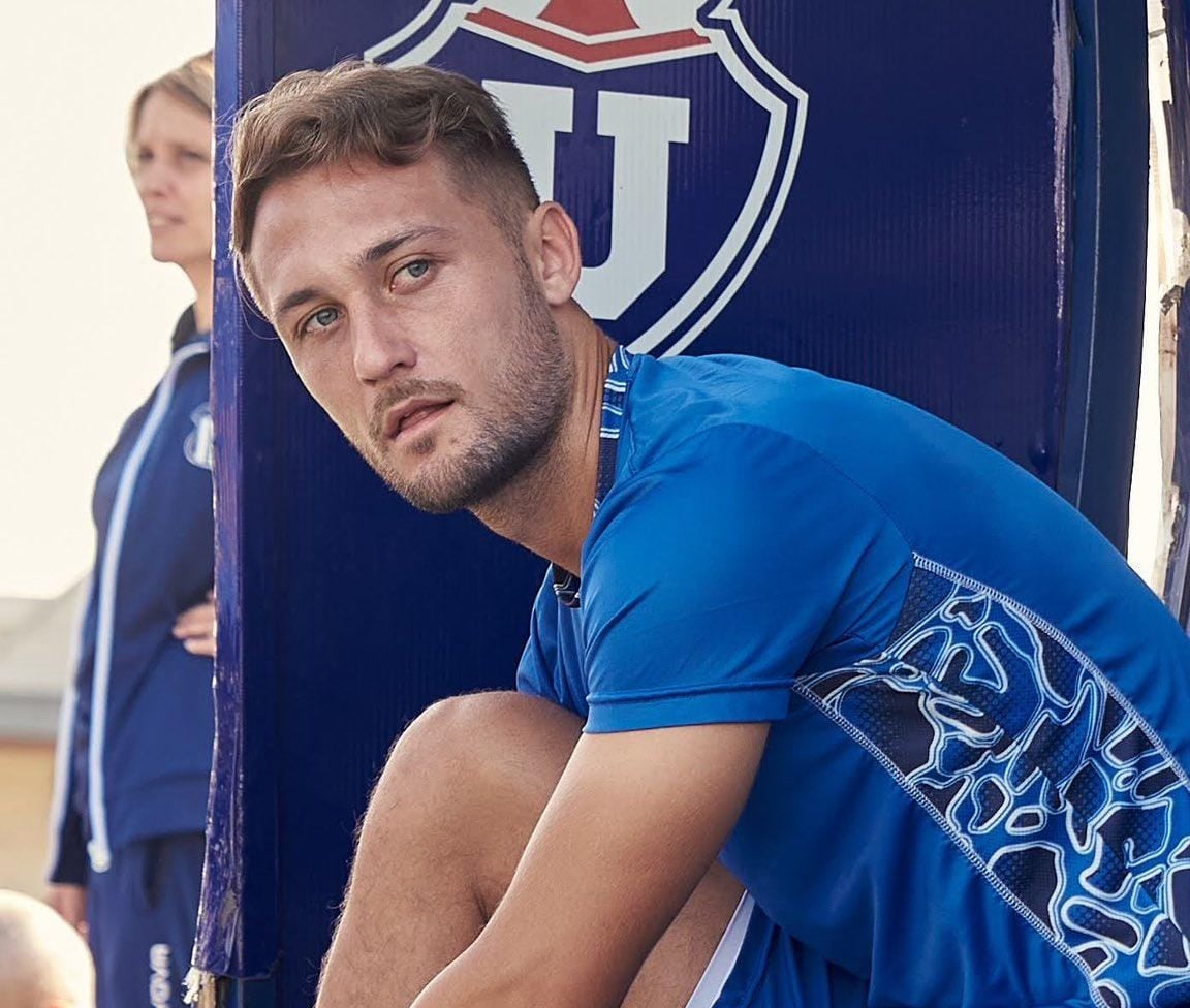 El lateral izquierdo Angelo Martino estuvo presente este miércoles en el entrenamiento de Talleres. (Prensa Talleres)