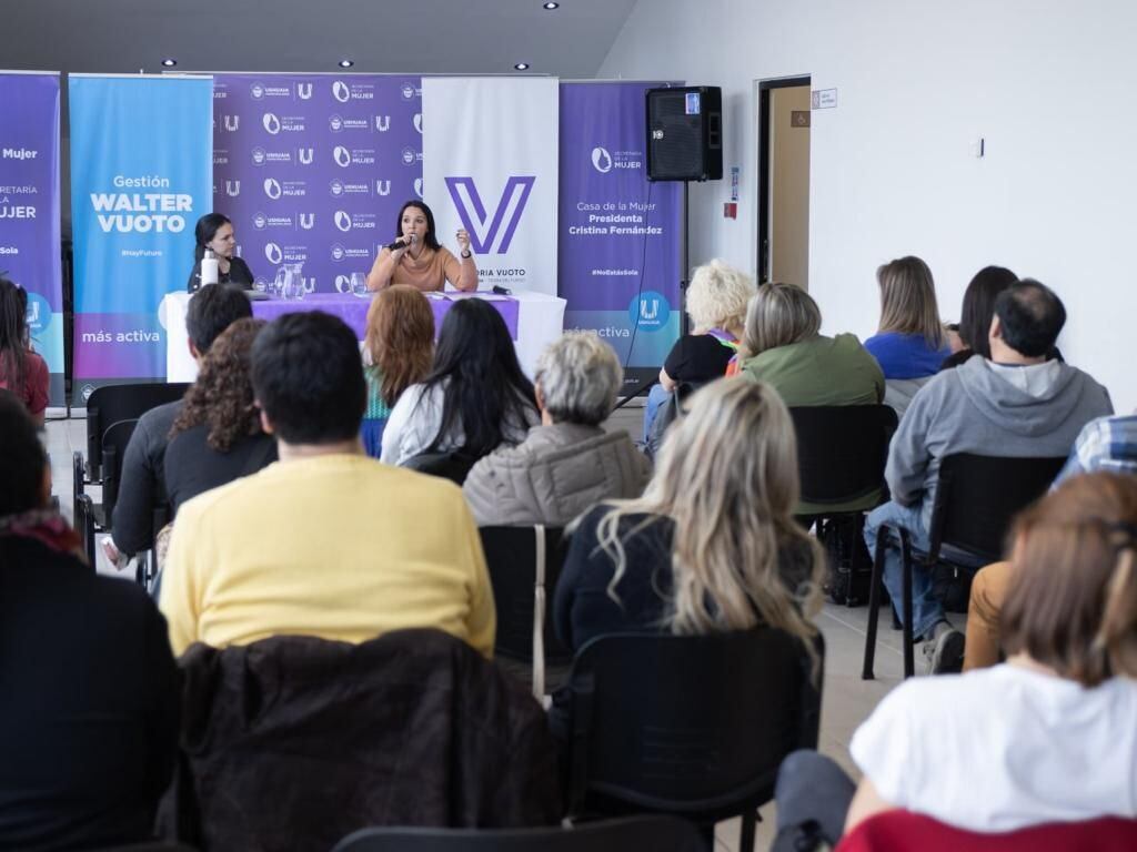 Victoria Vuoto sostuvo: "nuestra provincia tiene la posibilidad de proponer una ley de avanzada donde podamos cerrar las brechas de desigualdad".