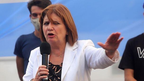 Patricia Bullrich Patricia Bullrich aseguró que Mariano Arcioni sólo busca  garantizarse el poder para 2023.