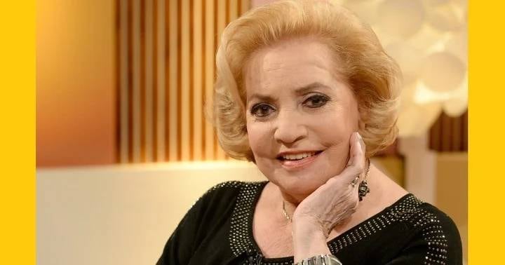 Nelly Trenti, la voz de "Almorzando con Mirtha Legrand".