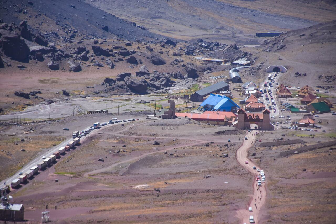 Vuelta de Mendoza 2023, septima etapa, el mendocino Mario Ovejero ganó la etapa reina en el Cristo Redentor.

Foto: Mariana Villa / Los Andes