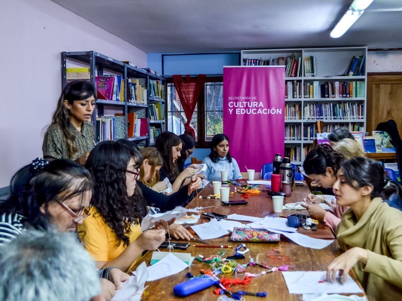 Continúa la campaña de creación colectiva “Bordando Soberanía”