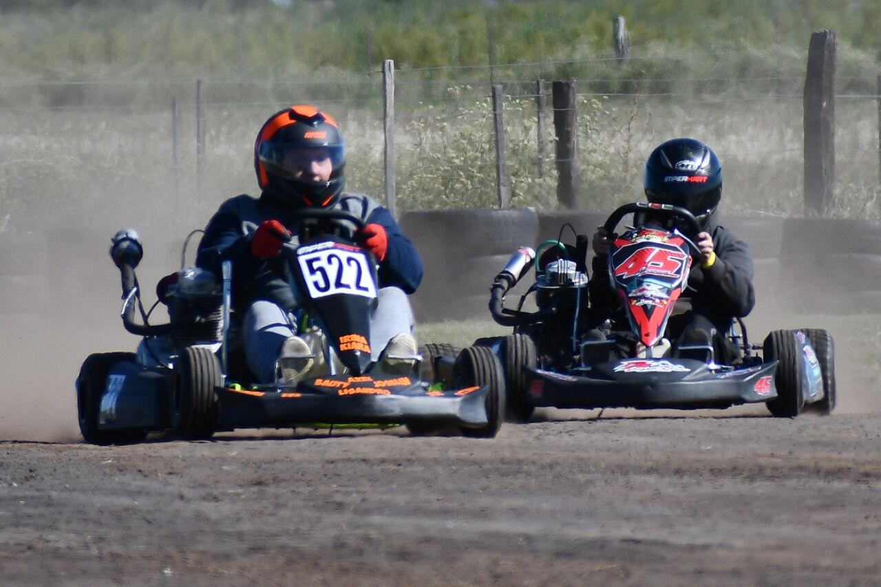 El zonal del Sudoeste cordobés de Karting sobre tierra comenzó en Río Cuarto.