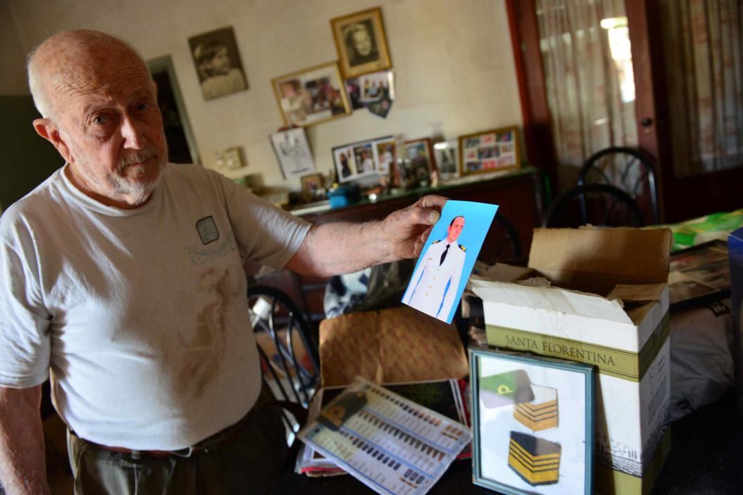 Antonio, padre de Víctor, no perdía la esperanza de encontrar con vida a su hijo.