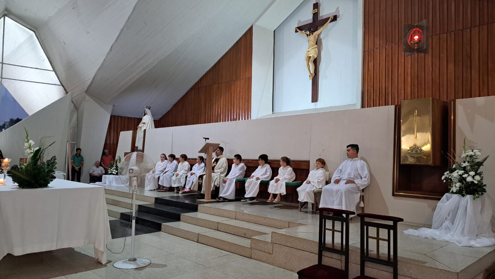 Lavado de pies en la Iglesia Nuestra Señora de la Merced Arroyito