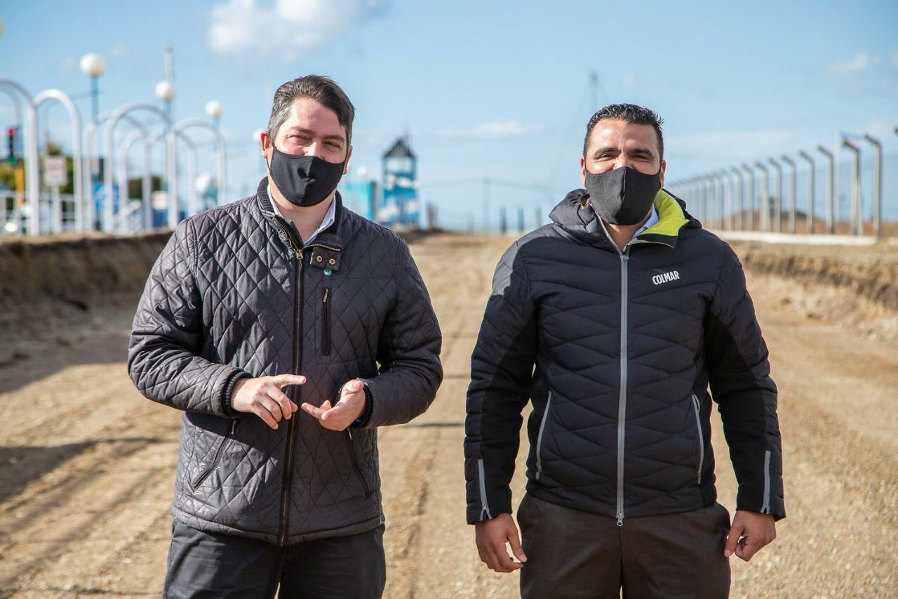 Martín Perez y Walter Vuoto, estuvieron presentes en los trabajos correspondientes a la obra de la doble vía de la Av. Santa Fe.