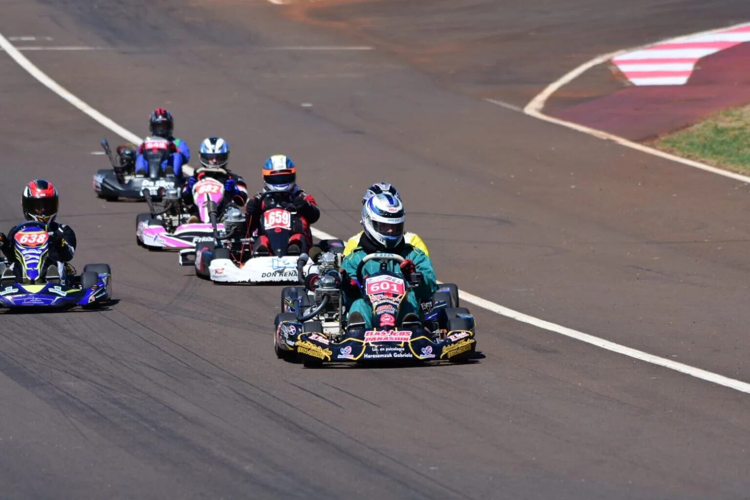 Motores encendidos para la segunda fecha del Misionero de Karting en Oberá.