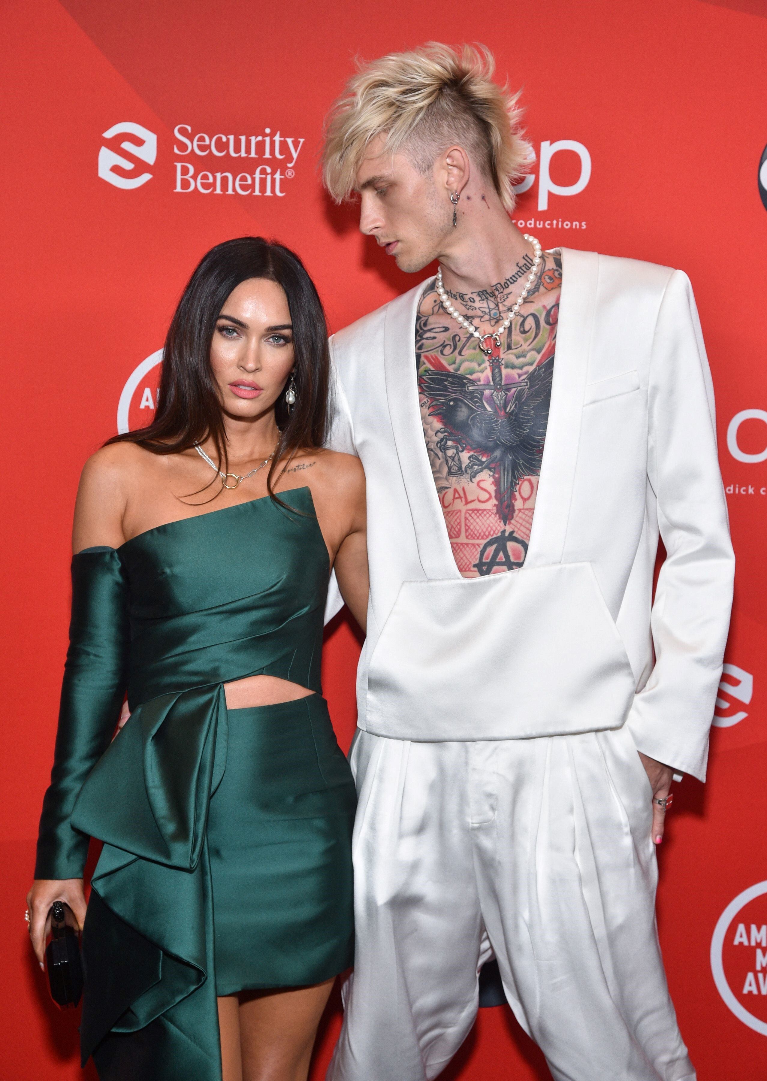 La actriz tiene una nueva relación junto al rapero Machine Gun Kelly. AFP