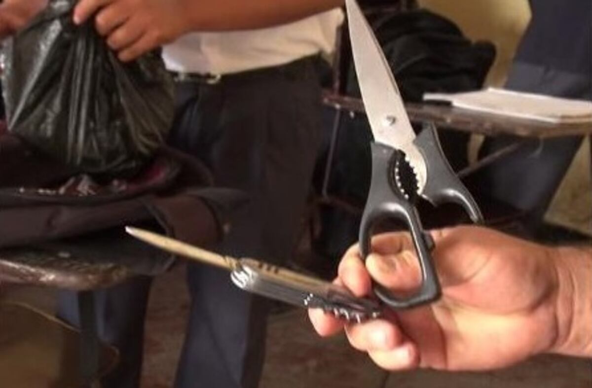 Infierno escolar: alumnos mendocinos llevaron armas a la escuela para defenderse