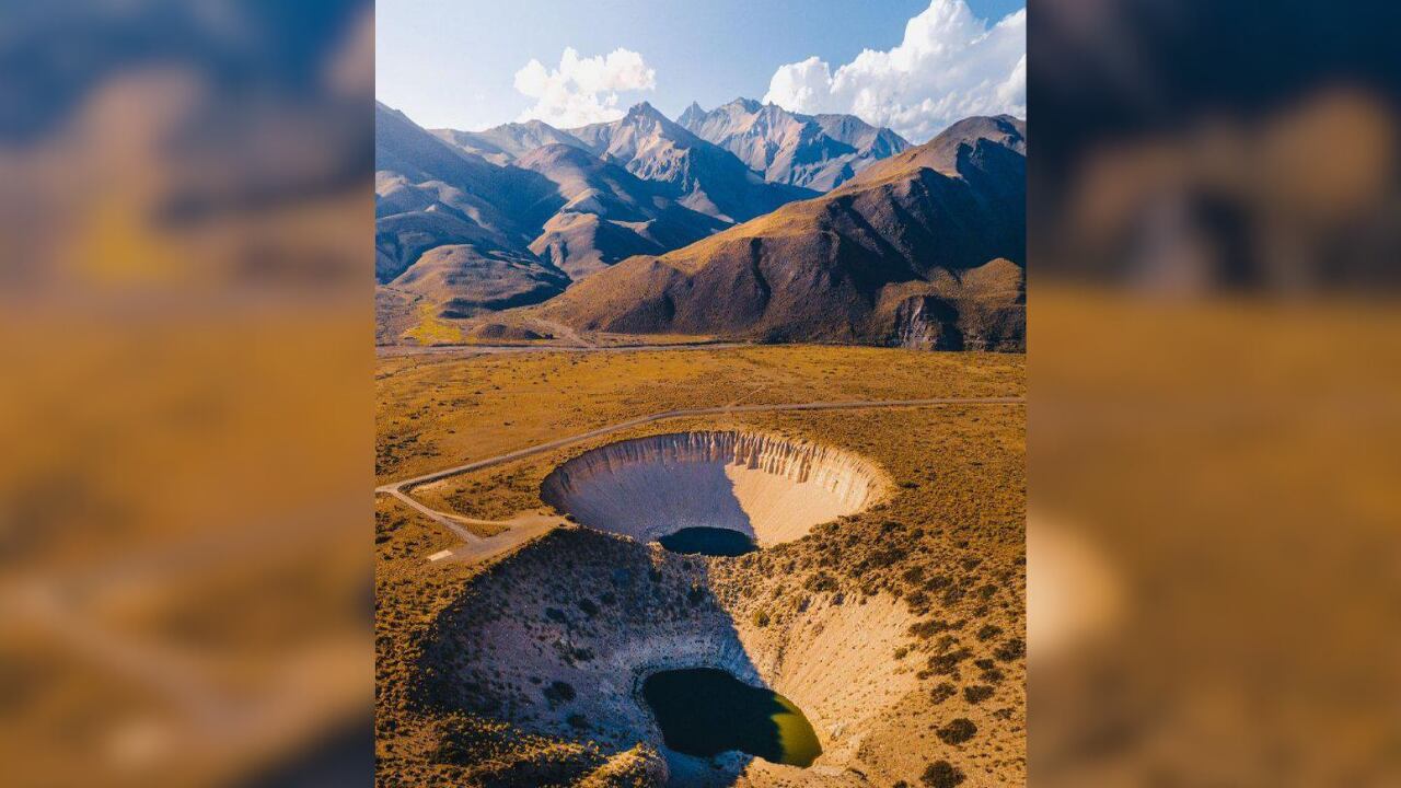 ¿Conocés las dolinas de Mendoza? el impresionante video que muestra dos increíbles espejos de agua esmeralda