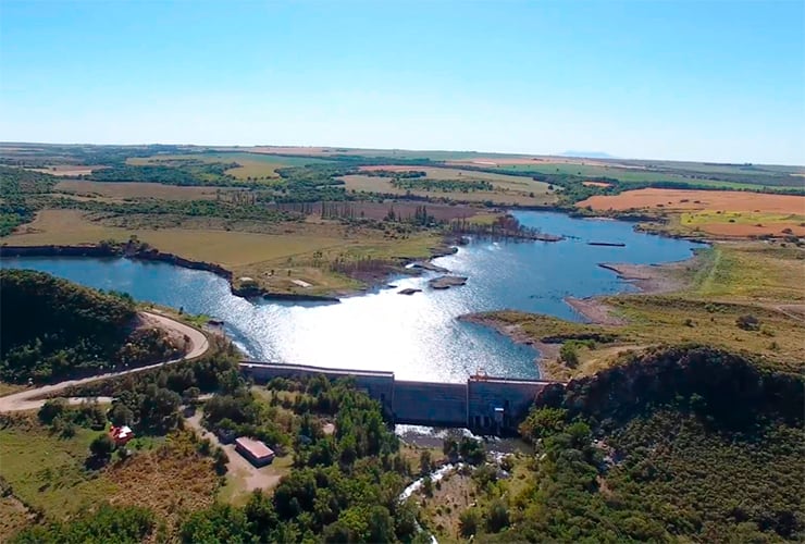 Dique Berta Vidal de Battini, el espejo de agua con mejor visibilidad para realizar Buceo en San Luis.