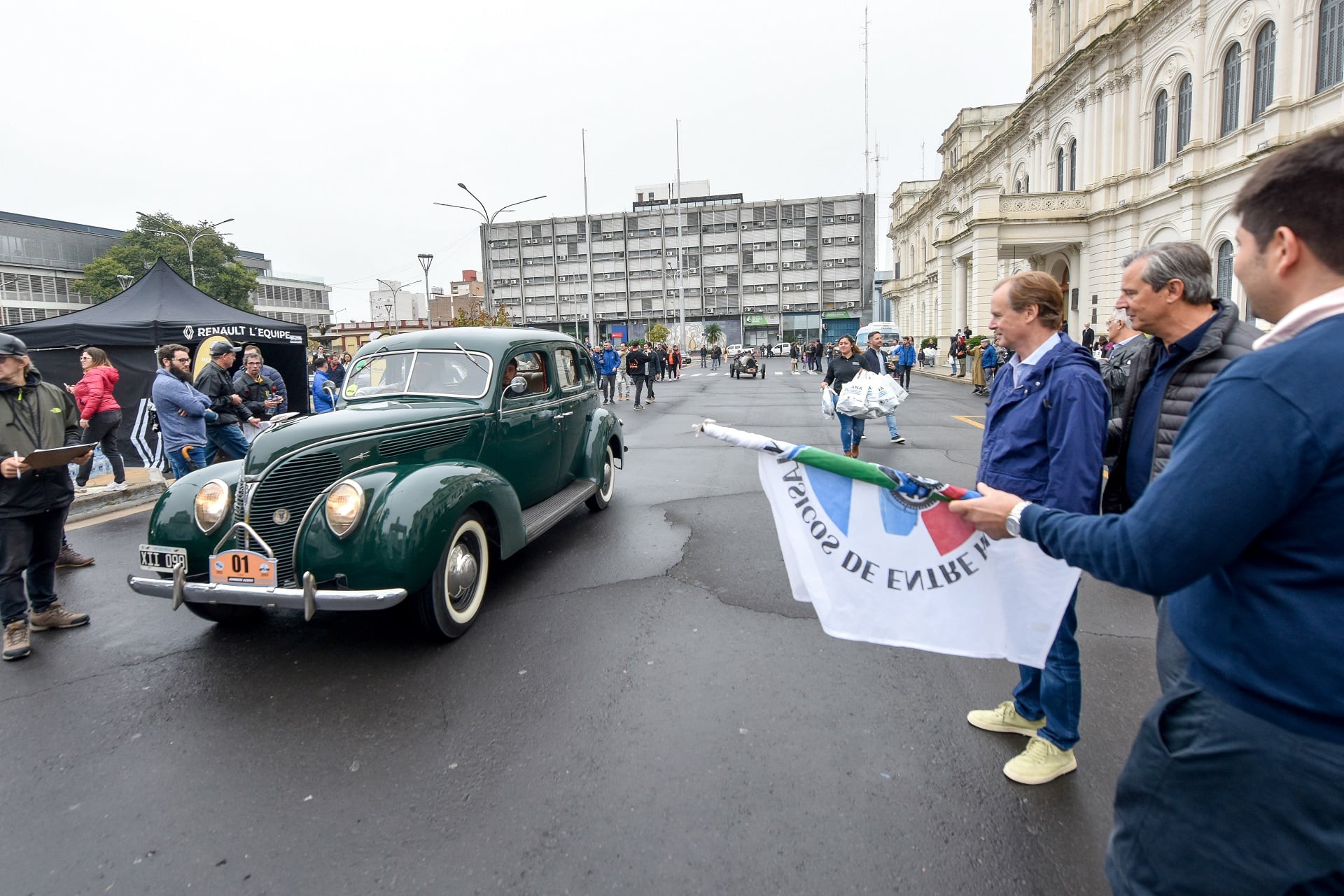 100 millas históricas 2023.