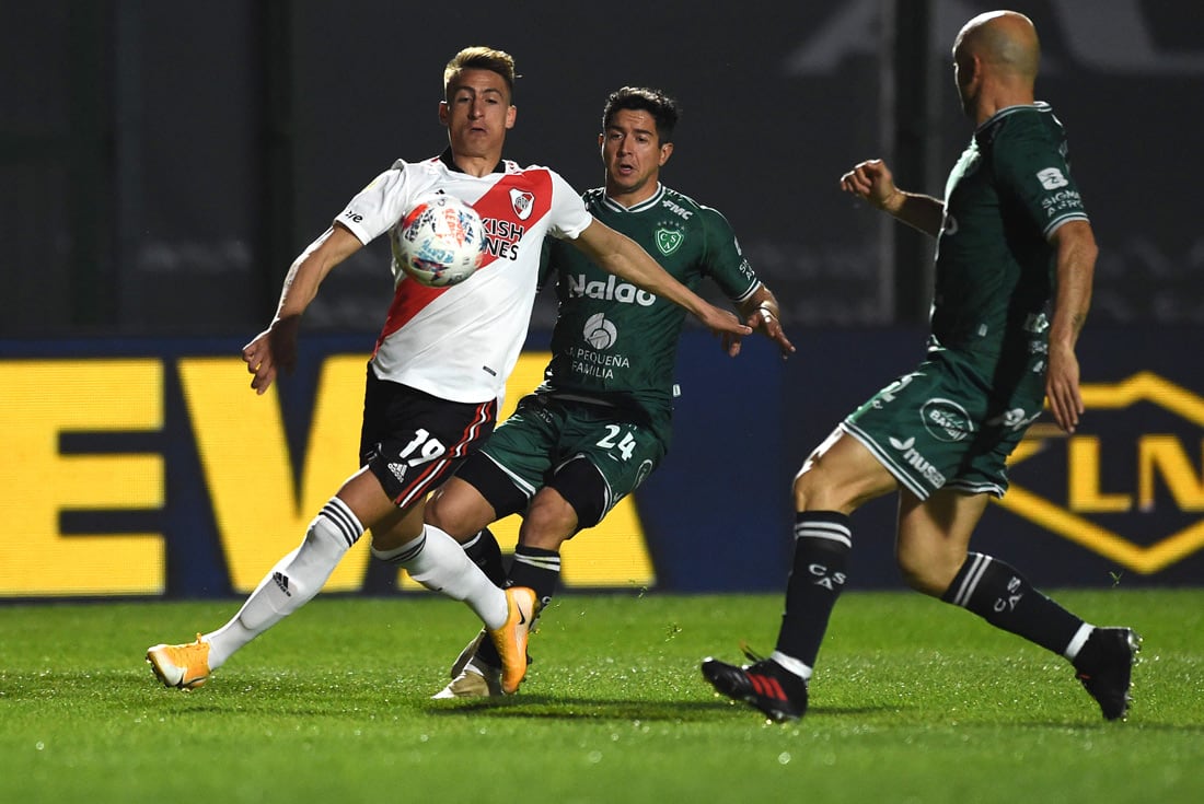 Sarmiento recibe a River en Junín. (Foto: Prensa River).