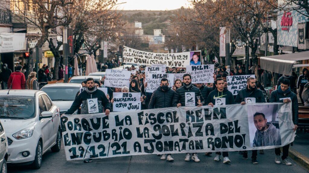 Un grito de silencio en la marcha por Jonatan Romo