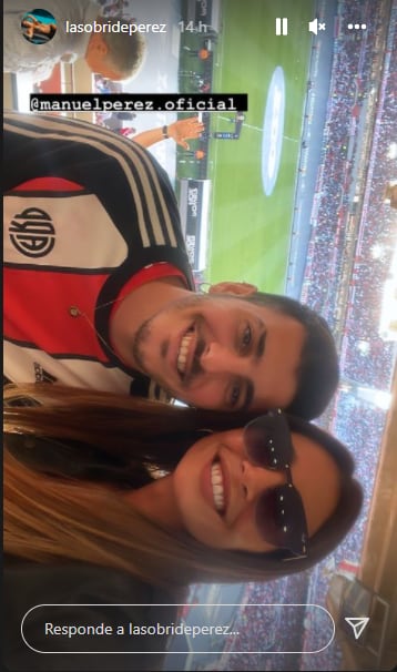 Sol Pérez con su hermano en el Monumental.