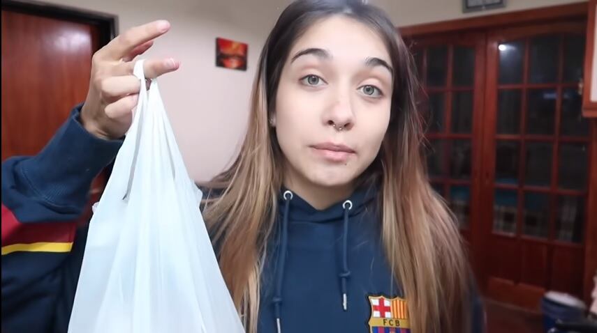 El día que María Becerra compartió un tutorial de cocina en YouTube