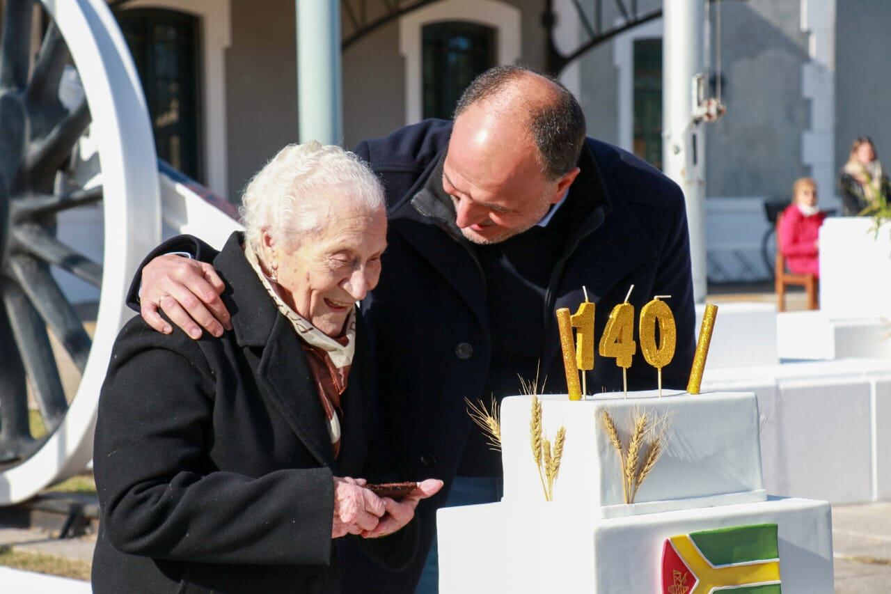 Se llevó a cabo el Acto Oficial por los 140 años de Tres Arroyos