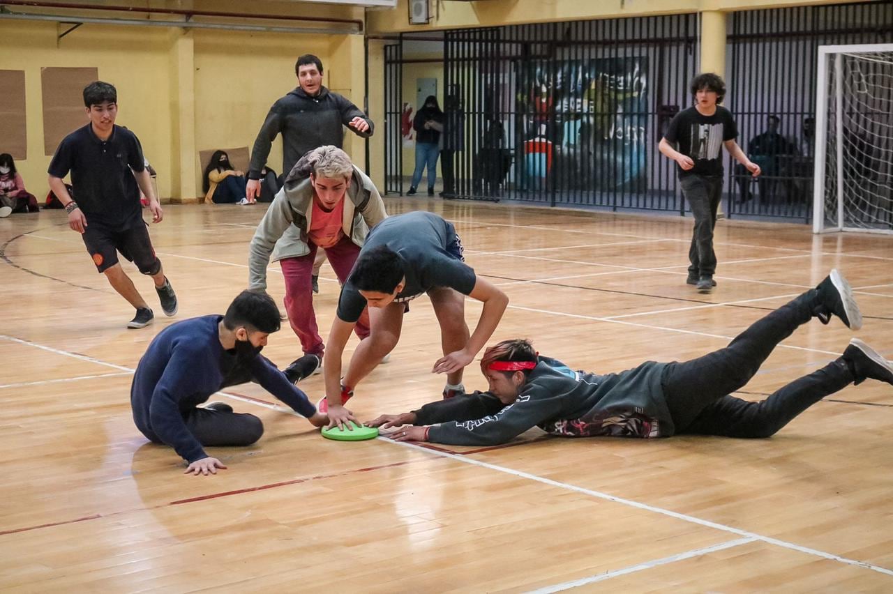 Tanto el Municipio como el Colegio trabajaron para que los chicos pudieran disfrutar de una lugar seguro para el desarrollo de las actividades.