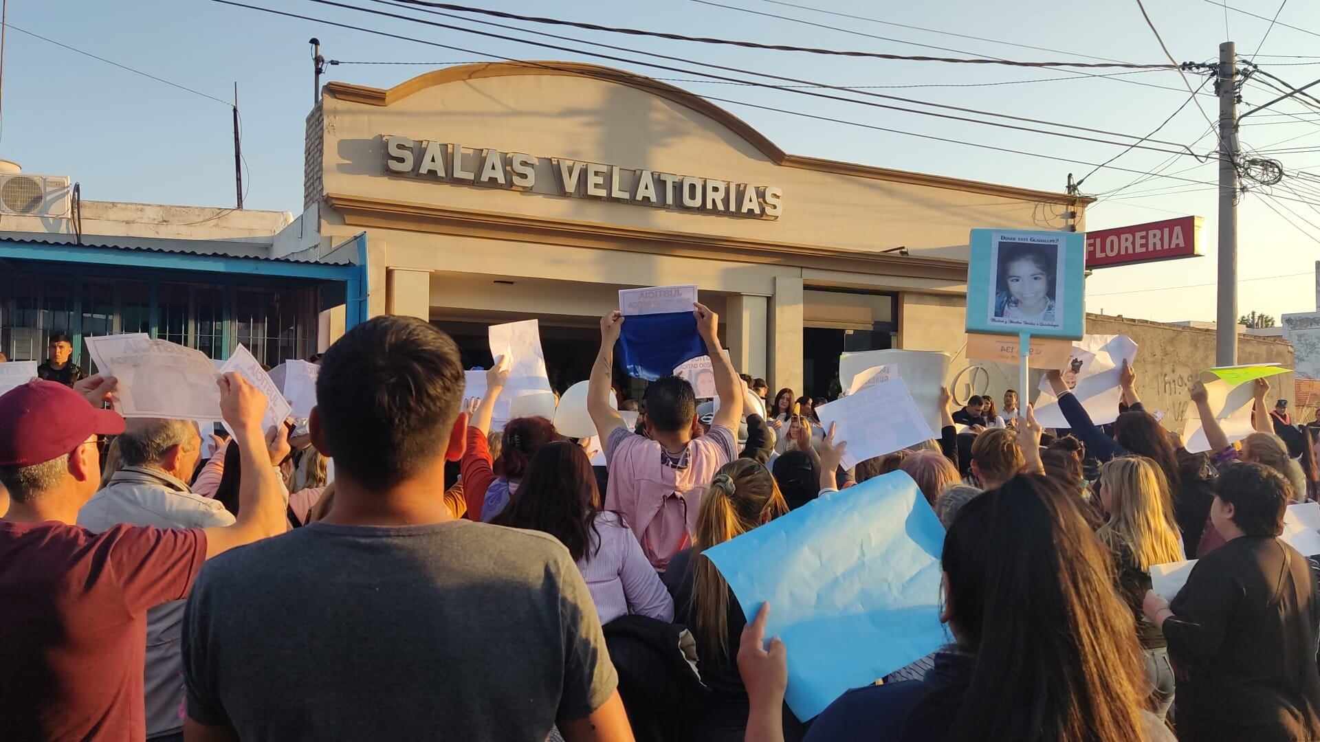 Emotiva despedida a Diego Gatica, el policía asesinado en la ciudad de San Luis