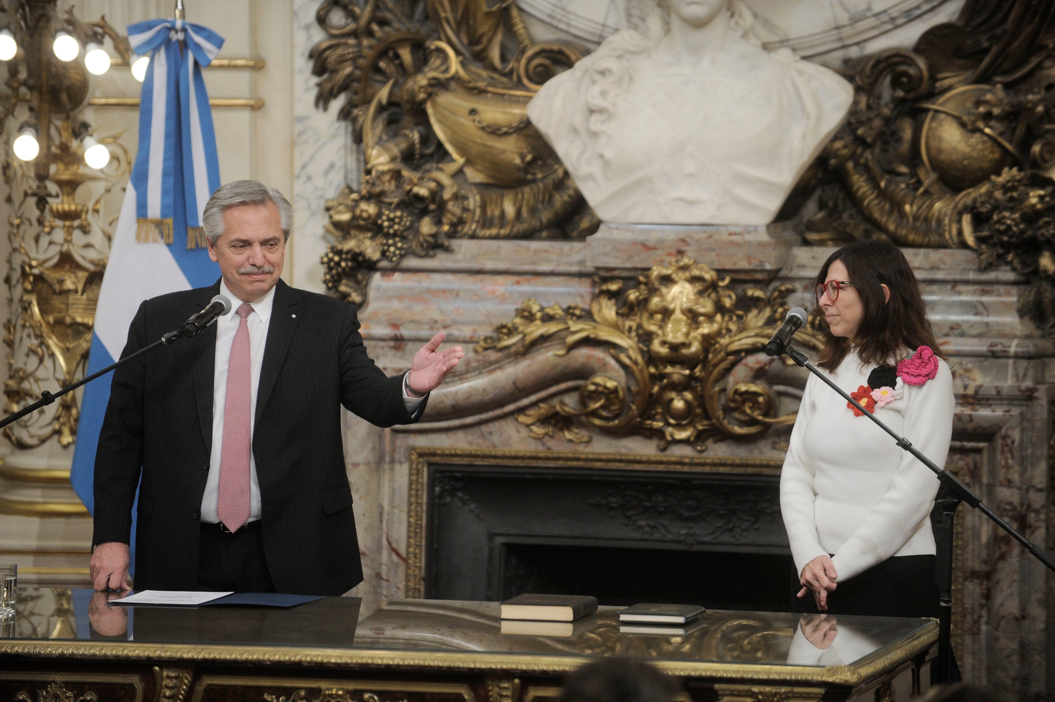 JURA DE SILVINA BATAKIS COMO MINISTRA DE ECONOMIA. ALBERTO FERNÁNDEZ
FOTO CLARÍN