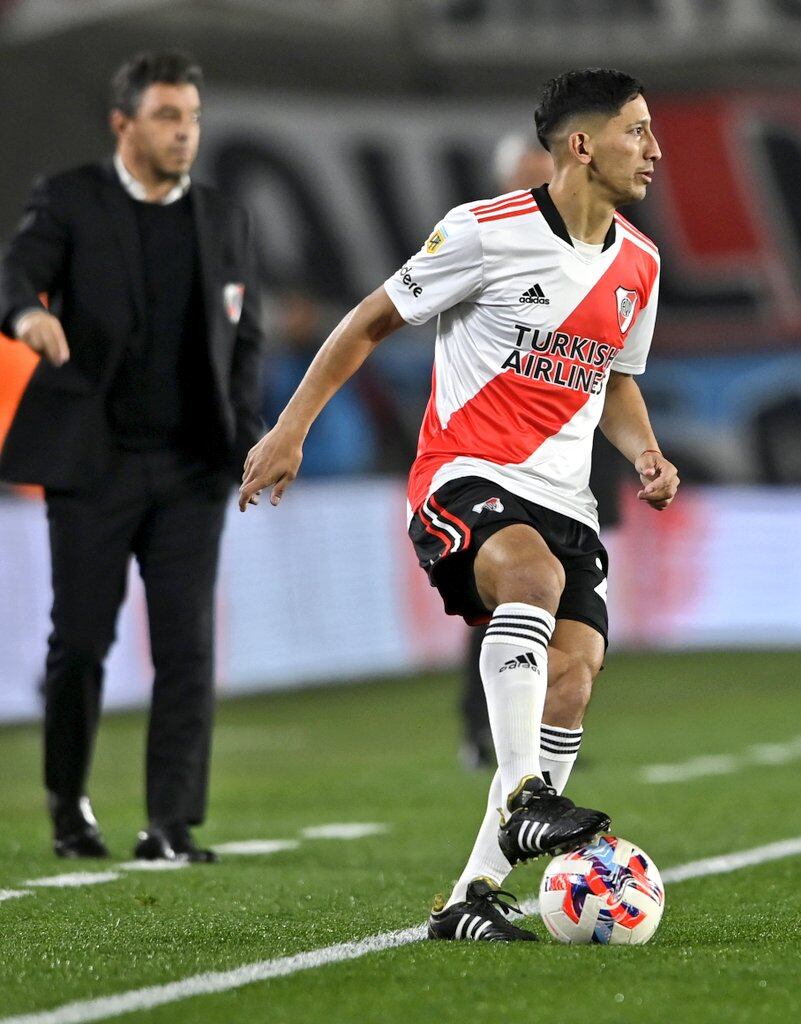 Rodrigo Aliendro jugando en River. (Prensa River)